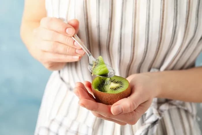 Czy kiwi ma niski indeks glikemiczny? Wpływ na cukier i dieta dla diabetyków