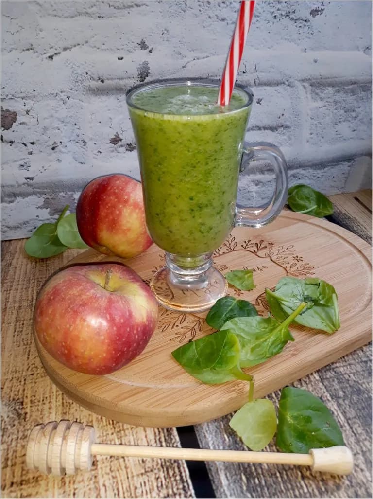 Prosty przepis na zdrowe smoothie, które odmieni twoją dietę i doda energii